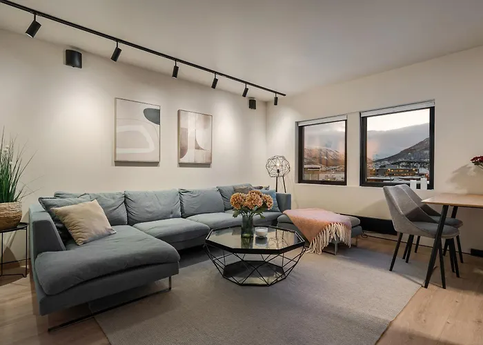 Aurora Homes - With View